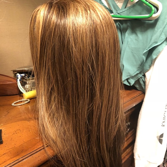 Full length and thickness mocha/toffee wig